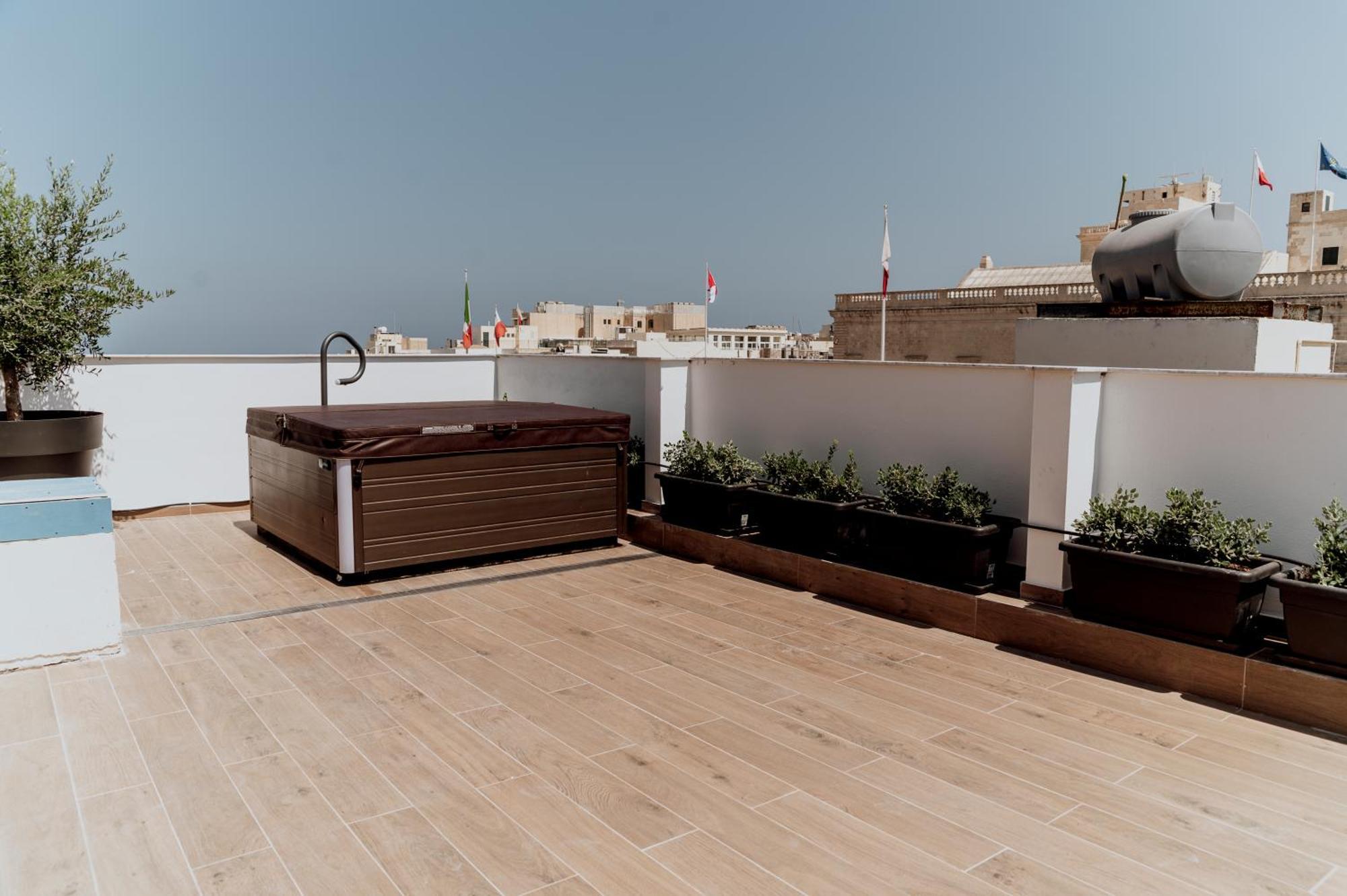 King Charles Hotel Валлетта Екстер'єр фото