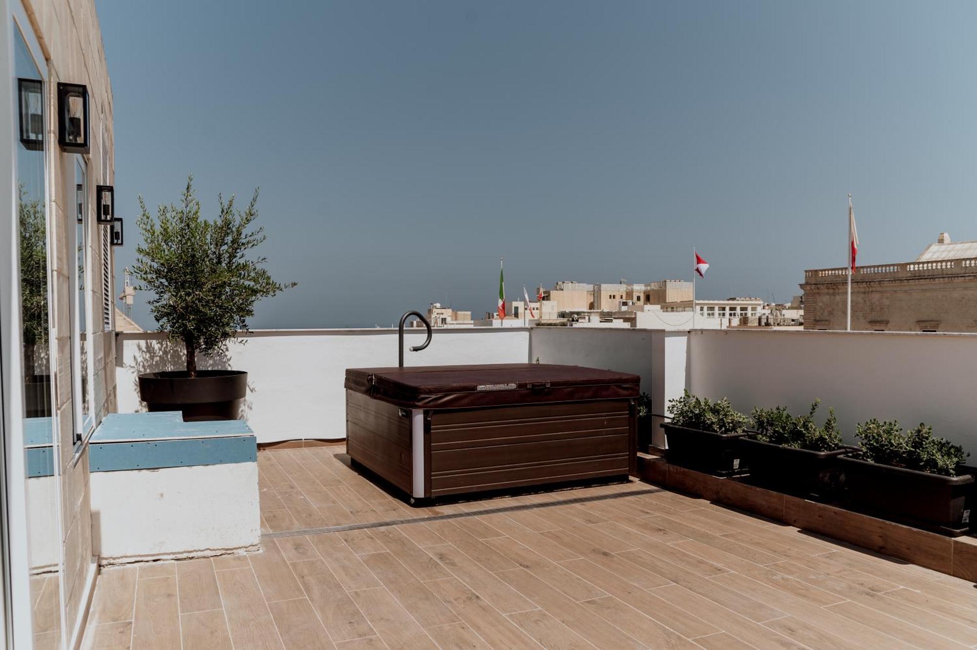 King Charles Hotel Валлетта Екстер'єр фото